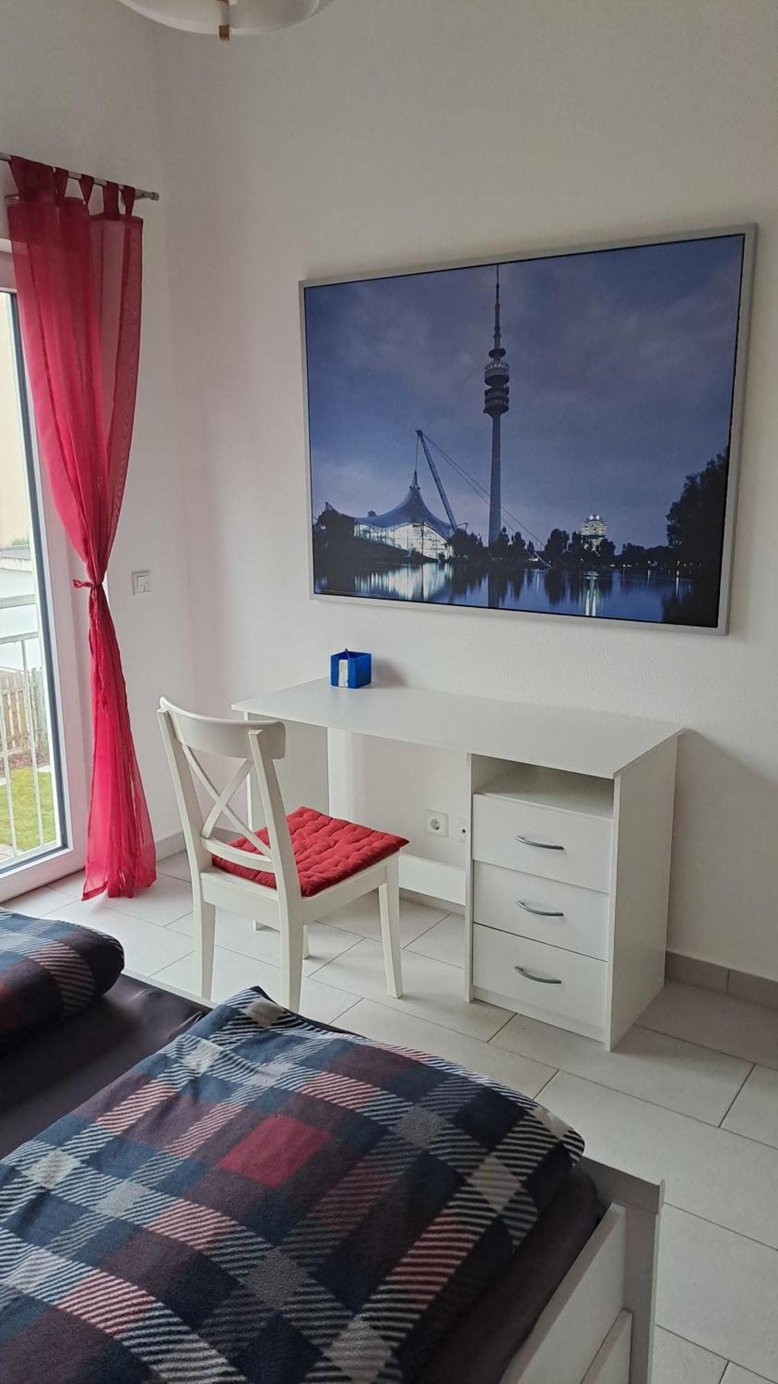 Sehr Schoene Ferienwohnung In Ebersberg Bei Muenchen المظهر الخارجي الصورة